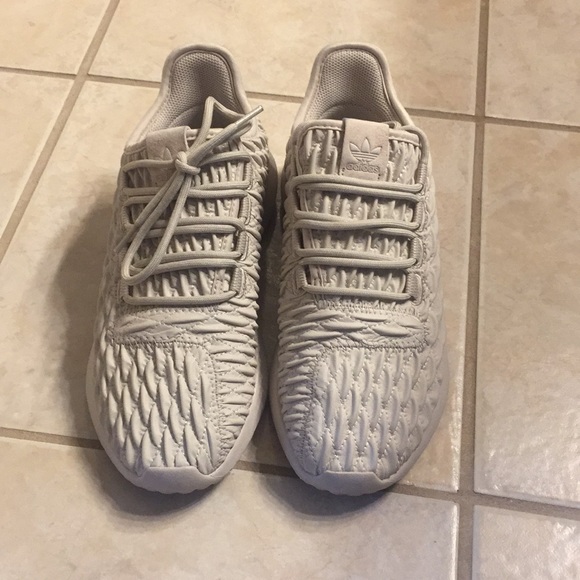 Adidas trainers - Picture 2 of 5